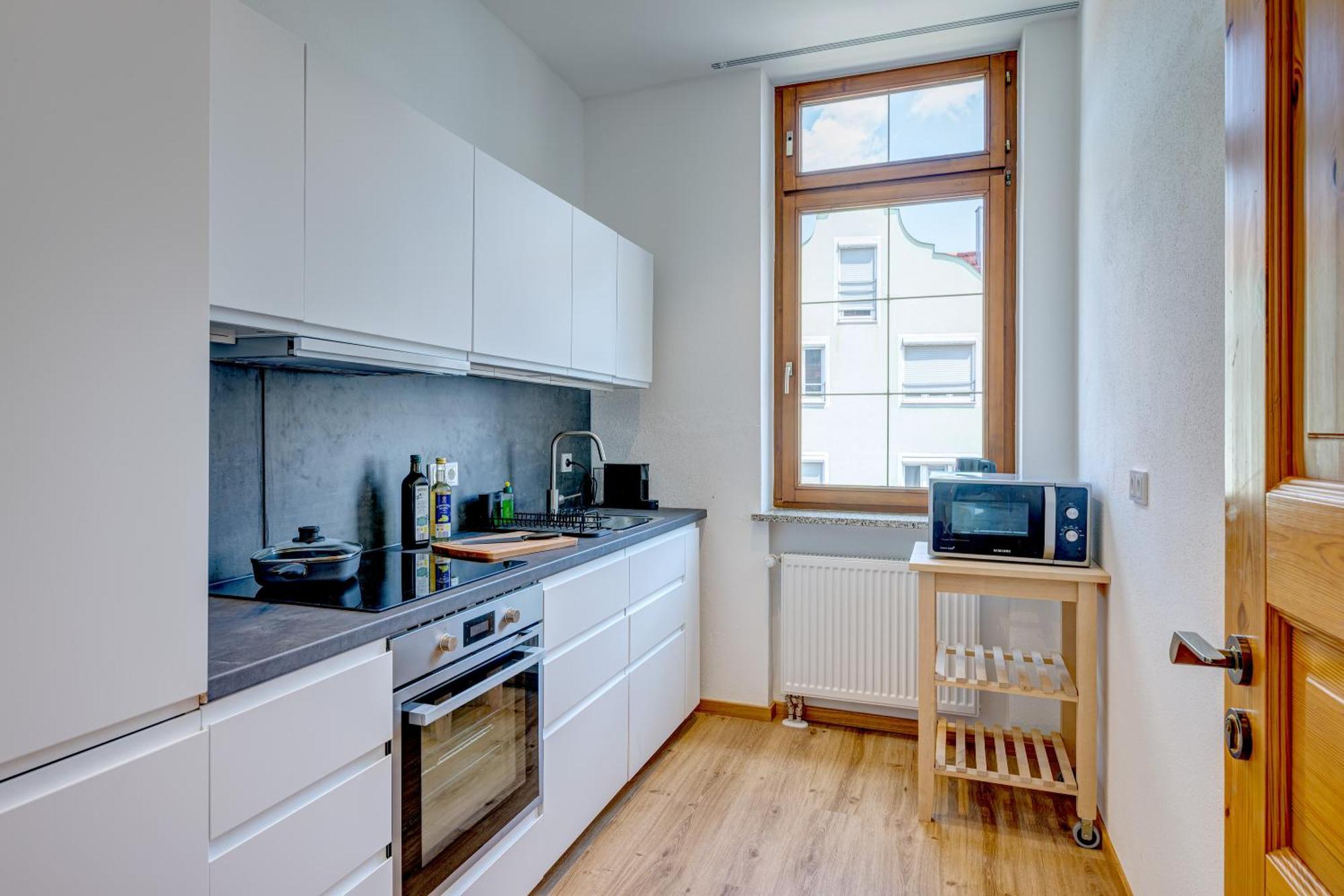 Kaza Guesthouse, Centrally Located 2 & 3 Bedroom Apartments In Augsburg Kültér fotó